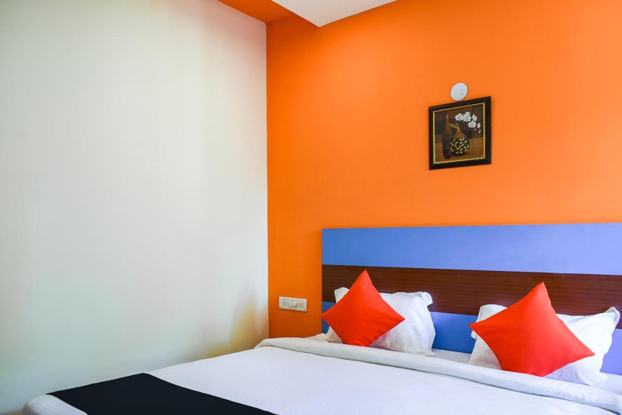 Capital O 67249 Hotel Planet Bhubaneswar Exterior photo